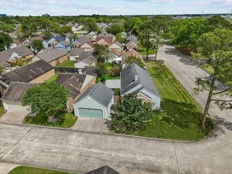 16723 Dale Oak Way Houston TX 77058