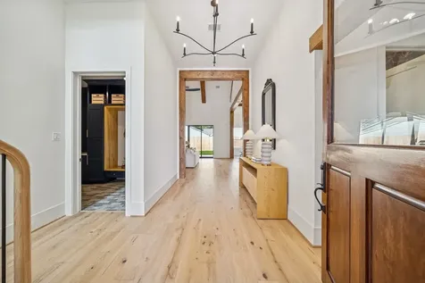 511 Graceland Street Houston TX 77009