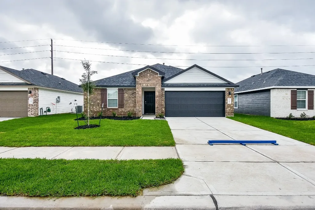 7519 Fierce Friesian Lane Rosharon TX 77583