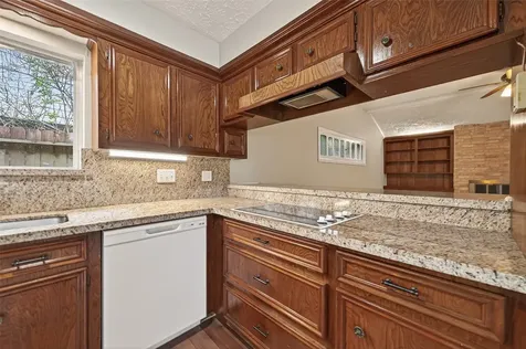4215 Long Grove Drive Seabrook TX 77586