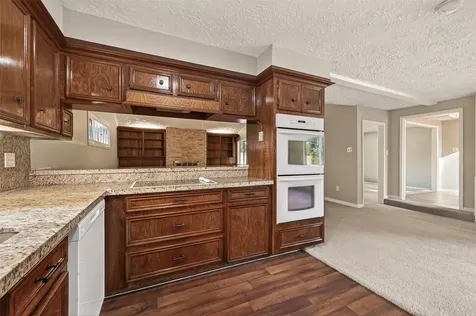 4215 Long Grove Drive Seabrook TX 77586