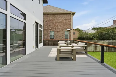 3123 Maroneal Street Houston TX 77025