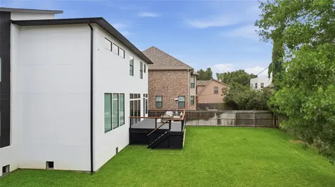 3123 Maroneal Street Houston TX 77025