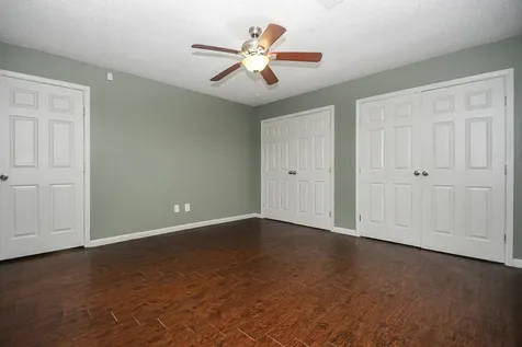 208 Willow Street Sealy TX 77474
