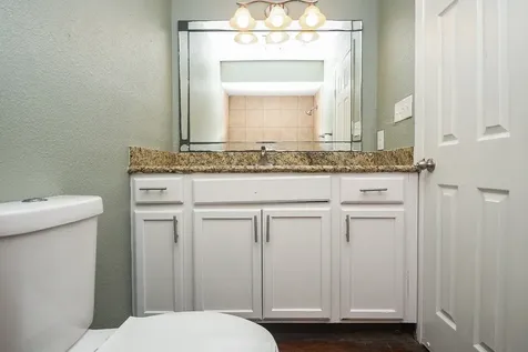 208 Willow Street Sealy TX 77474