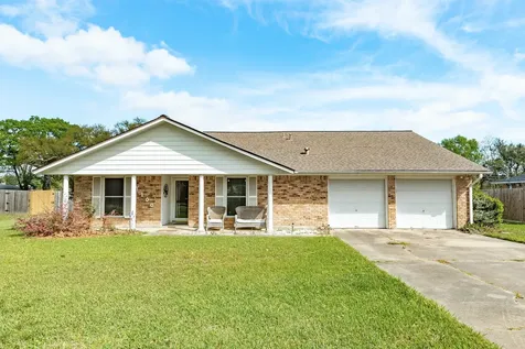 1100 Western Avenue Angleton TX 77515