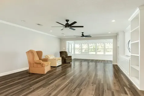 1100 Western Avenue Angleton TX 77515