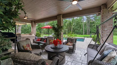 1270 Autumnwood Drive Magnolia TX 77354