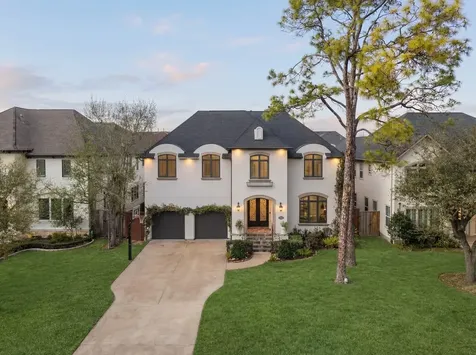 4916 Valerie Street Bellaire TX 77401