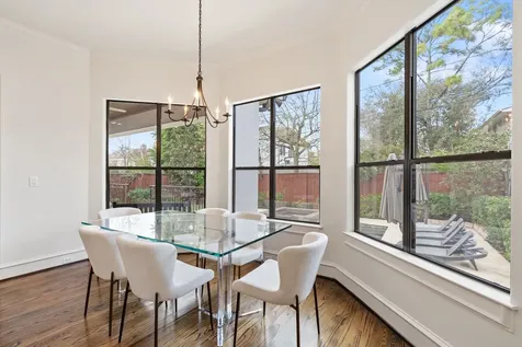 4916 Valerie Street Bellaire TX 77401