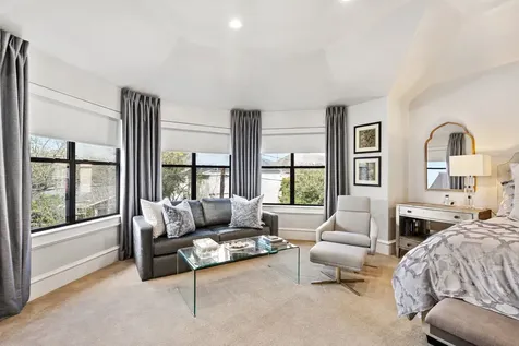 4916 Valerie Street Bellaire TX 77401