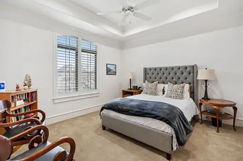 4916 Valerie Street Bellaire TX 77401