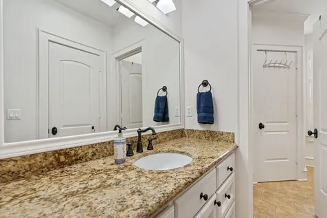 4916 Valerie Street Bellaire TX 77401