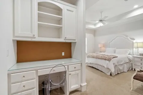 4916 Valerie Street Bellaire TX 77401