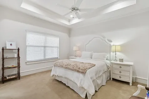 4916 Valerie Street Bellaire TX 77401