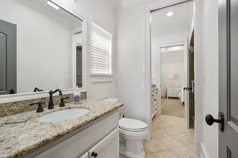 4916 Valerie Street Bellaire TX 77401