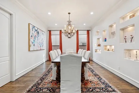 4916 Valerie Street Bellaire TX 77401