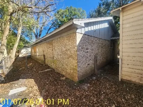 230 Kansas Street Bacliff TX 77518