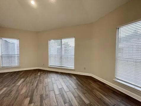 3740 Thistlemont Drive Houston TX 77042