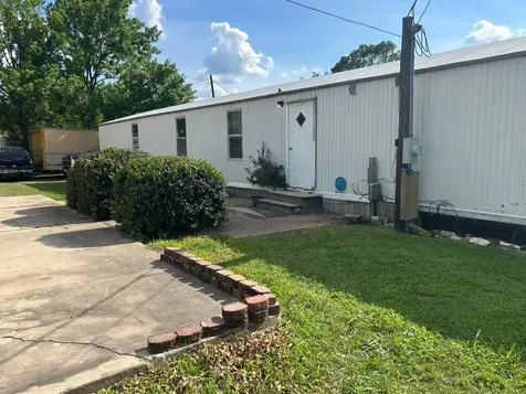 130 Buckingham Lane Navasota TX 77868