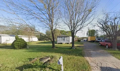 130 Buckingham Lane Navasota TX 77868