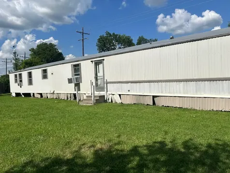 130 Buckingham Lane Navasota TX 77868