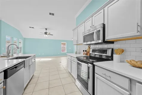 151 Heron Oaks Rockport TX 78382