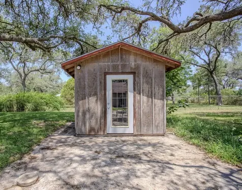 188 Cavalry Road Victoria TX 77905
