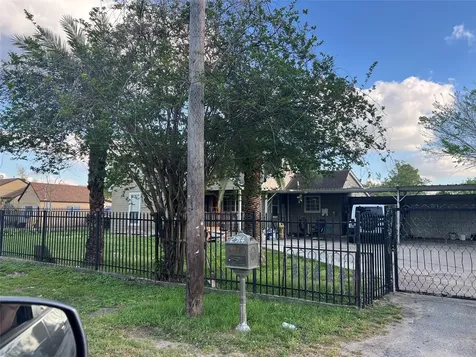 2914 Berry Road Houston TX 77093