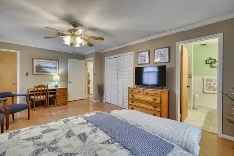 309 Heath Avenue Madisonville TX 77864