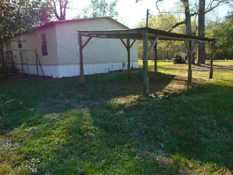 889 Rio Grande Goodrich TX 77351