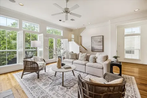 3920 Blossom Street Houston TX 77007