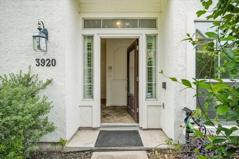 3920 Blossom Street Houston TX 77007