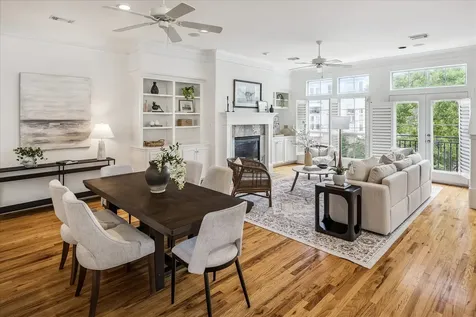 3920 Blossom Street Houston TX 77007