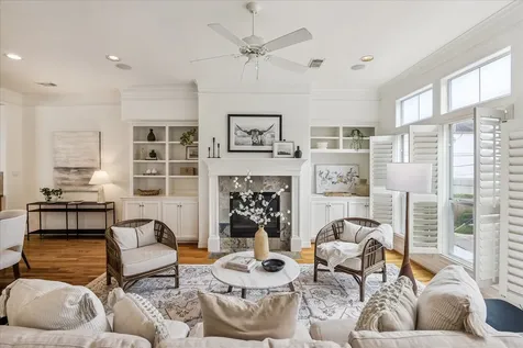 3920 Blossom Street Houston TX 77007