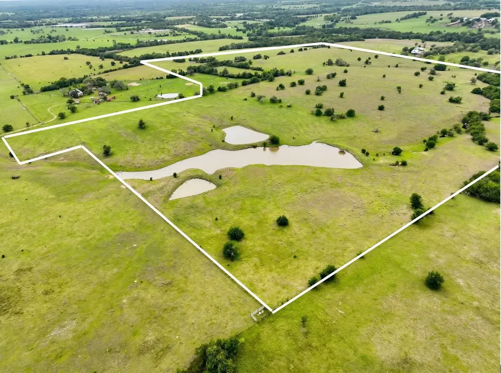 4425 Franke Road New Ulm TX 78950