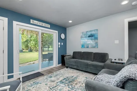 13151 Walden Road 195 Montgomery TX 77356
