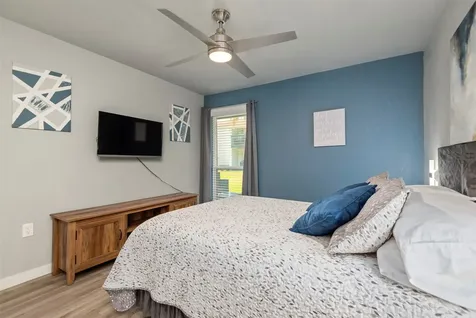 13151 Walden Road 195 Montgomery TX 77356
