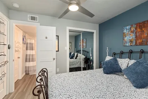 13151 Walden Road 195 Montgomery TX 77356