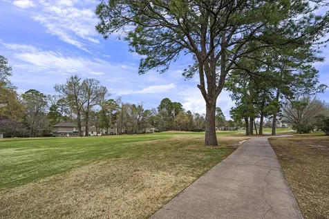 13151 Walden Road 195 Montgomery TX 77356