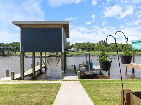 793 County Road 291 Sargent TX 77414