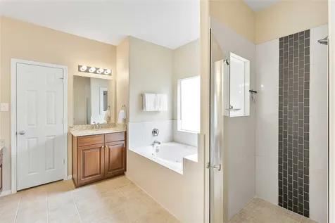 21579 Tims Harbor Dr Drive Kingwood TX 77339