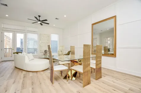 5613 Val Verde Street A Houston TX 77057