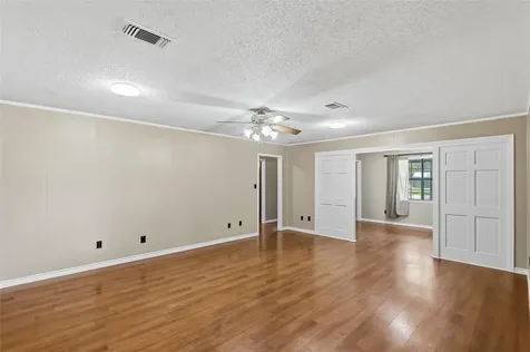 108 W Viser Street Madisonville TX 77864