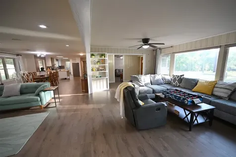 1013 Quail Lane Eagle Lake TX 77434