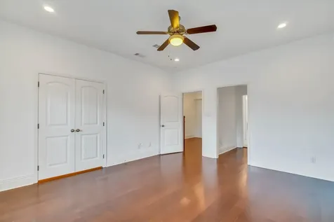 2405 Keene Street Houston TX 77009
