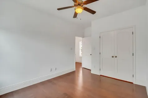 2405 Keene Street Houston TX 77009