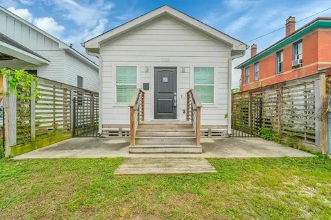2405 Keene Street Houston TX 77009