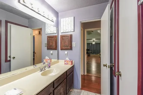 3627 Cheaney Drive Houston TX 77066