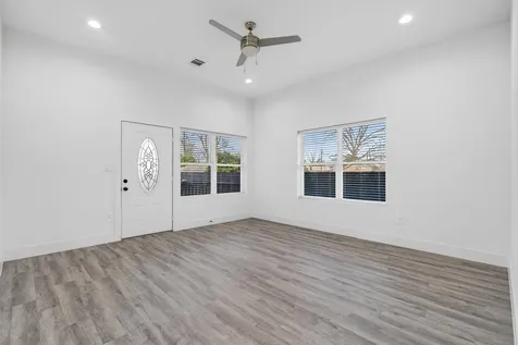 4024 Lila Street Houston TX 77026